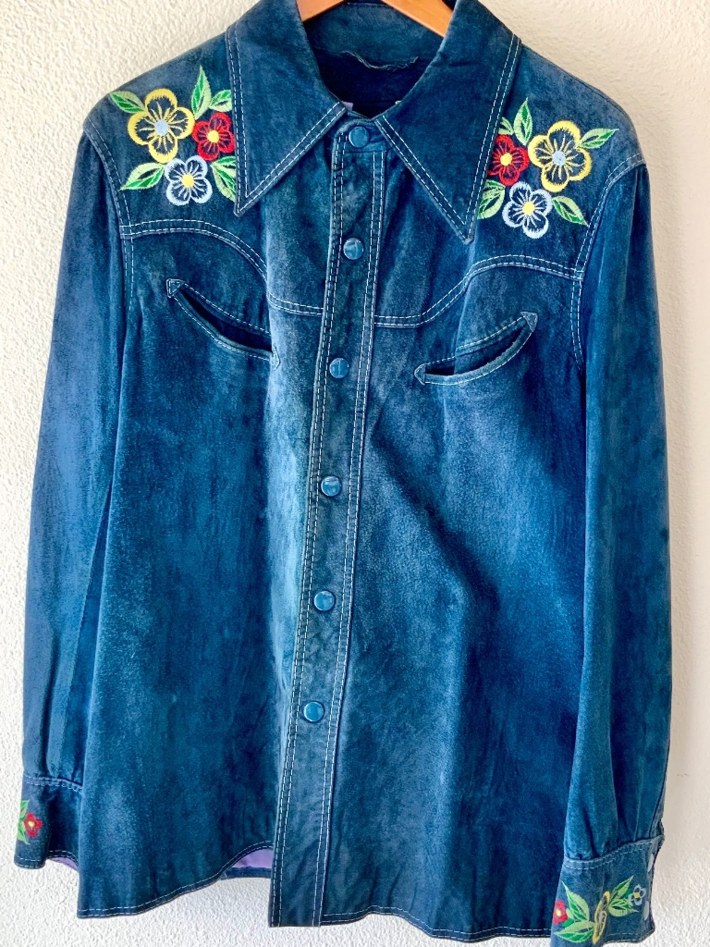RARE VINTAGE LEATHER! Pioneer Wear Vintage Blue Suede Jacket Embroidered Size LG